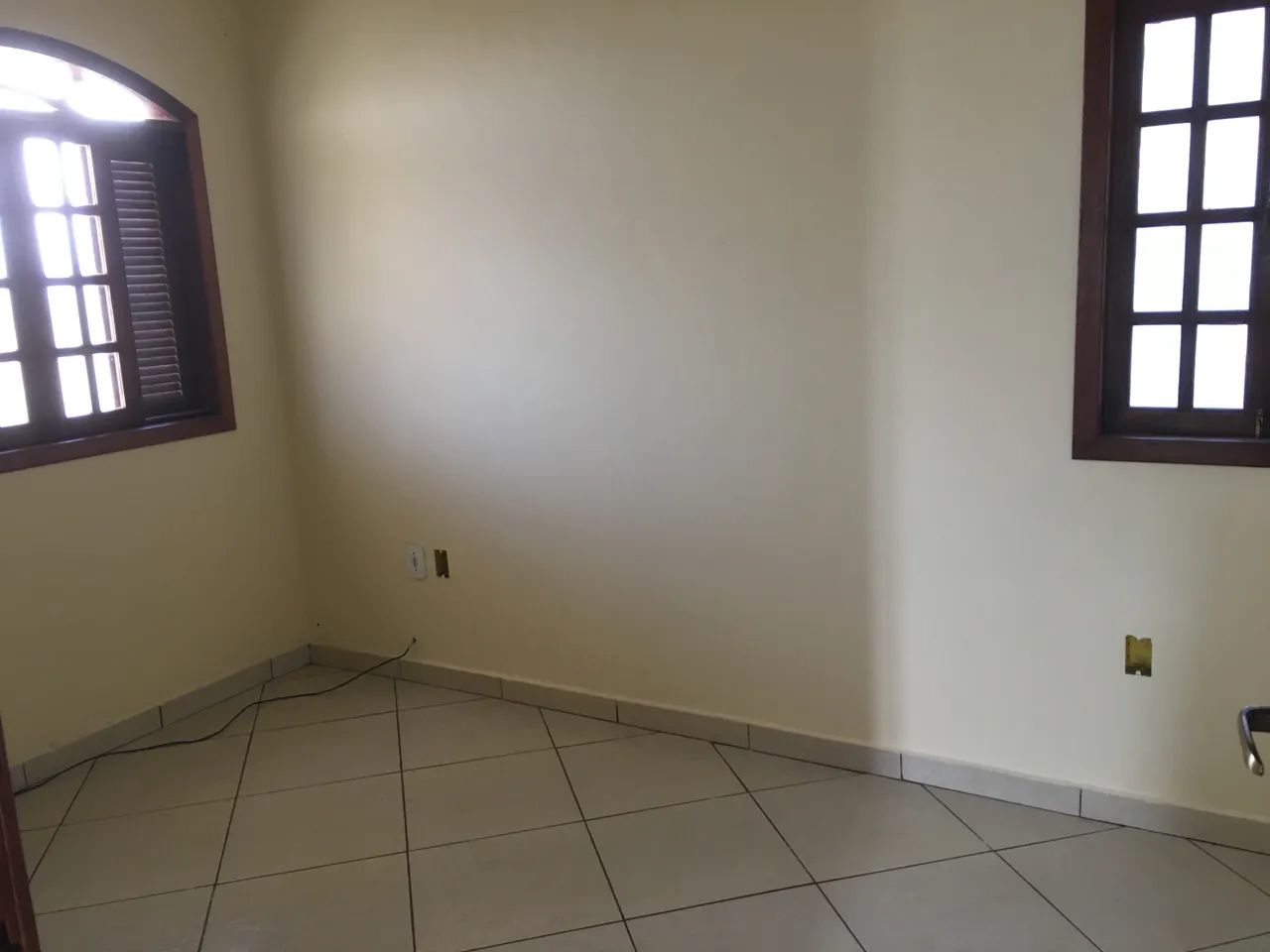 ALUGUEL FIXO 3 QUARTOS - Foto 2