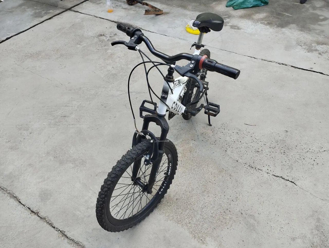 Bicicleta infantil semi nova  - Foto 2