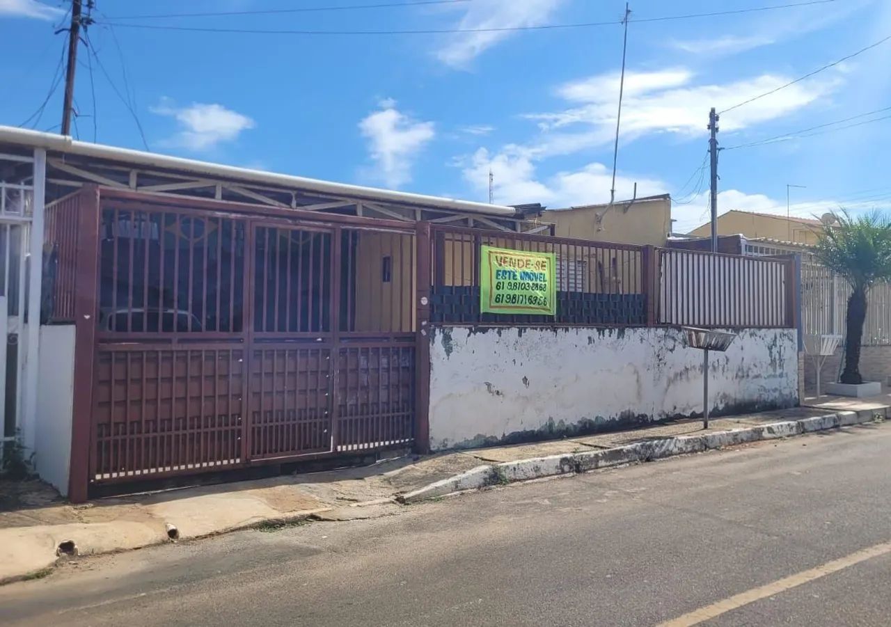 VENDE SE IMOVEL