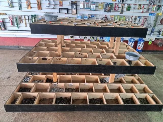 Expositor Para Parafusos Arruelas etc - Foto 2