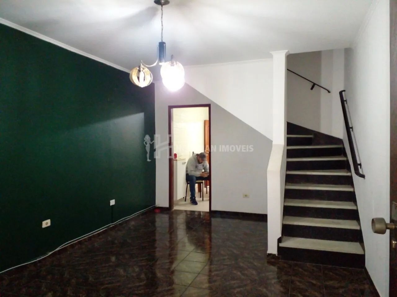 Sobrado com 2 dormitórios à Venda, 124 m² - Cerâmica. - Foto 2