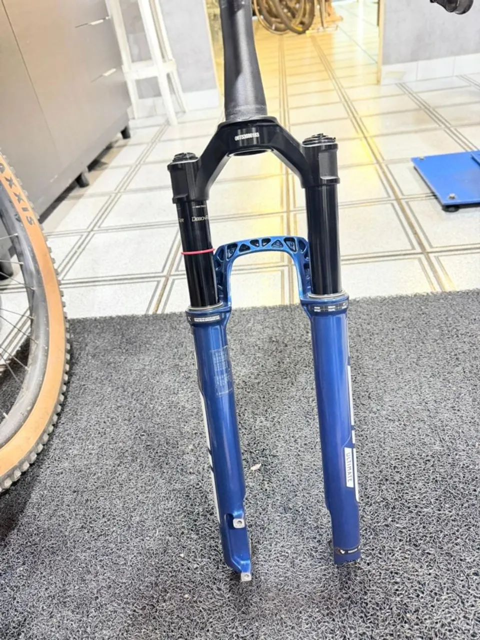 Suspensão rockshox Sid ULTIMATE SL  - Foto 2