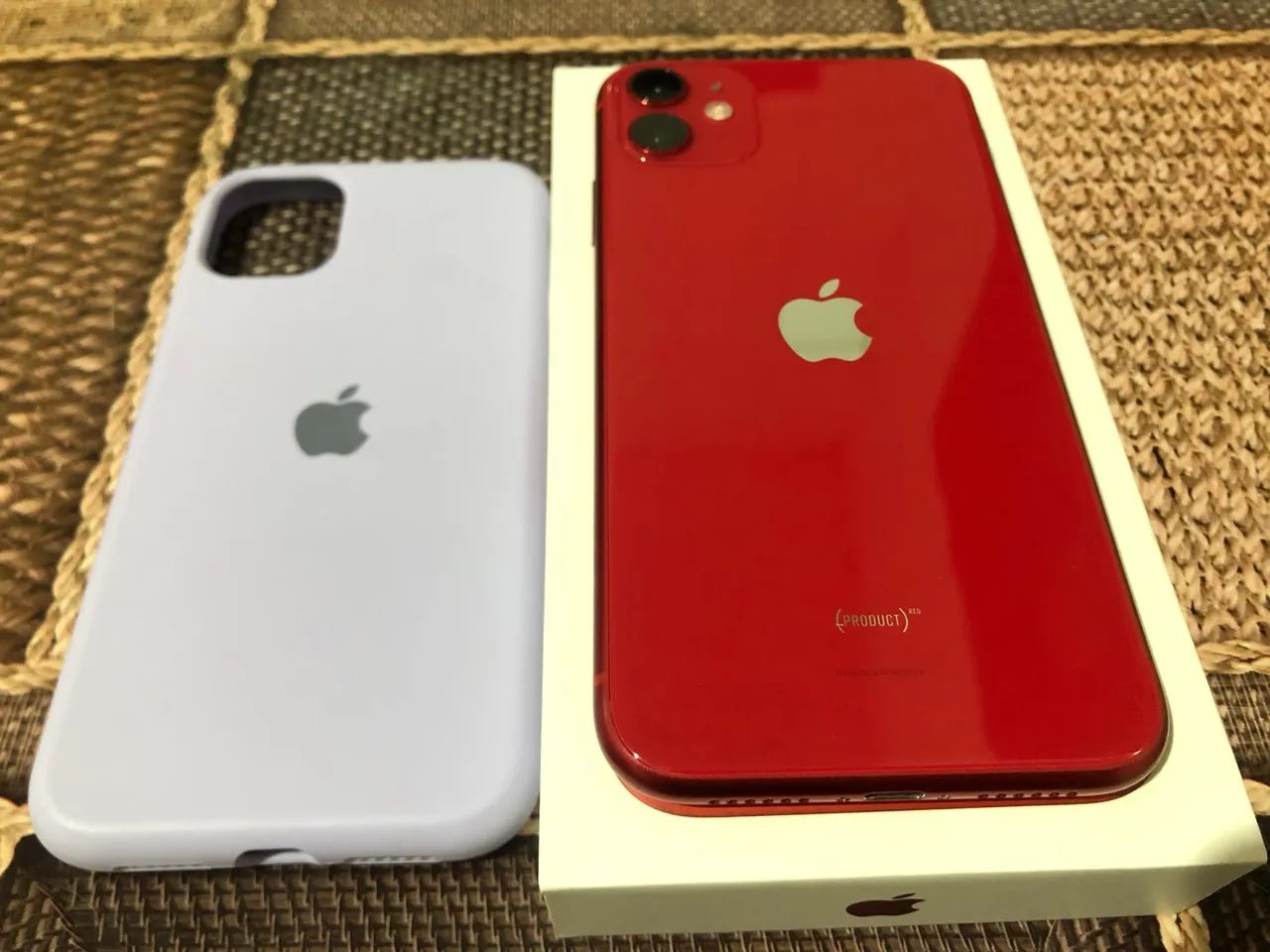 iPhone 11 red 64gb - Celulares e Smartphones - Itaipu, Niterói