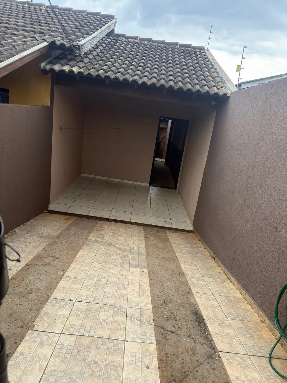 Alugo casa direto com proprietário. .