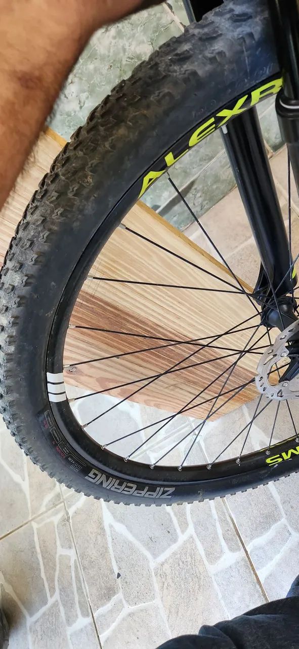 Suspensão manitour  - Foto 3