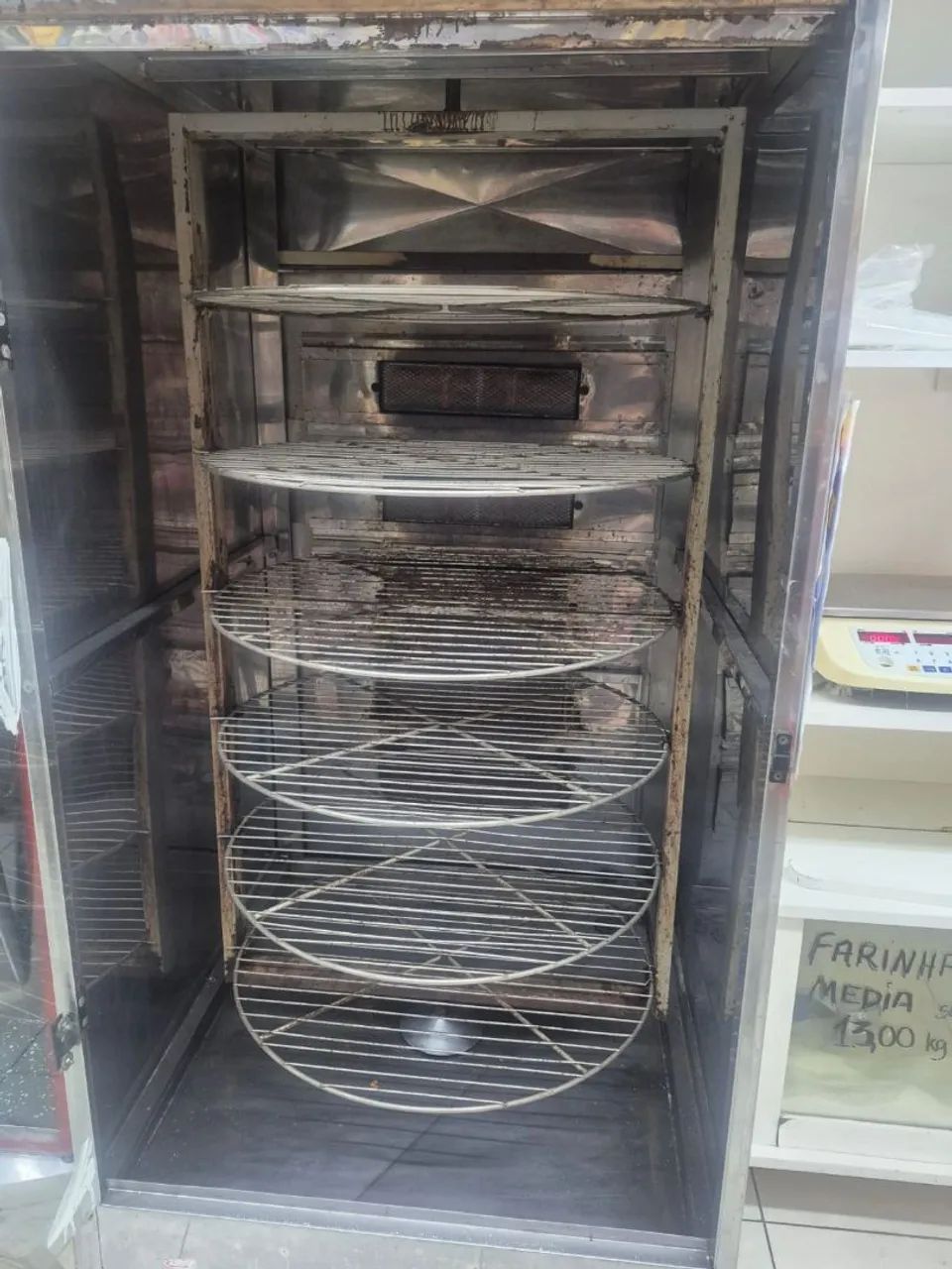 Máquina de frango (cabe de 60 a 80 frangos) - Foto 5