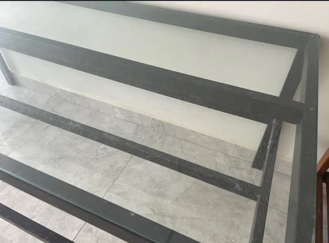 Mesa com tampo de vidro, 1,86x85 - Foto 4