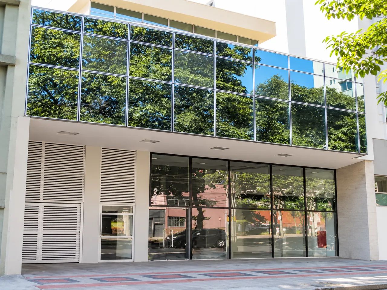 Prédio a venda na Savassi em Belo Horizonte - Foto 2
