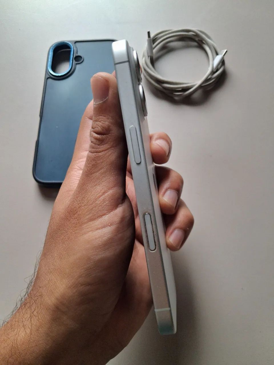 iPhone 16  - Foto 5