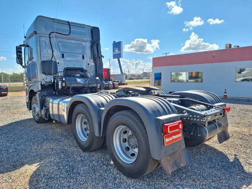 Mercedes-Benz New Actros 2653S ANO 2023/2024 Cinza - Foto 4
