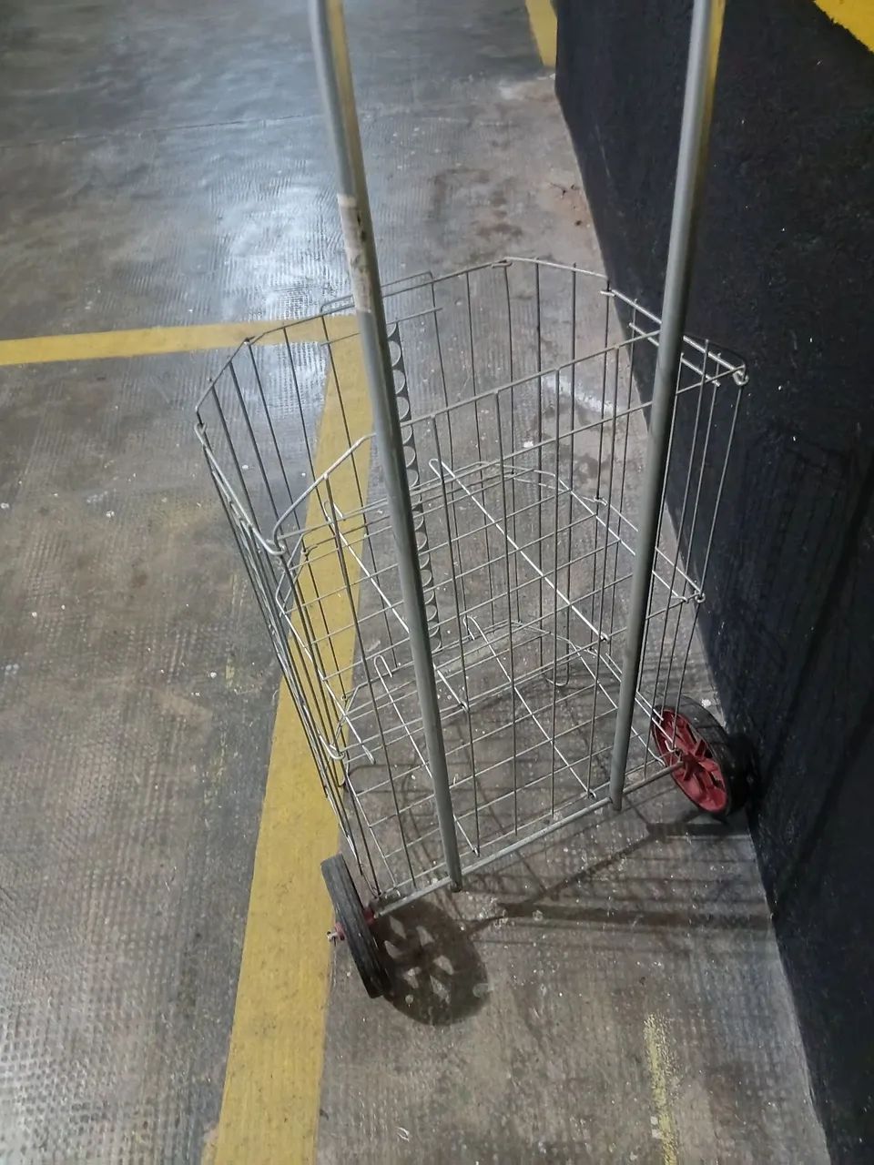 Carinho de feiras 50 reais  - Foto 3