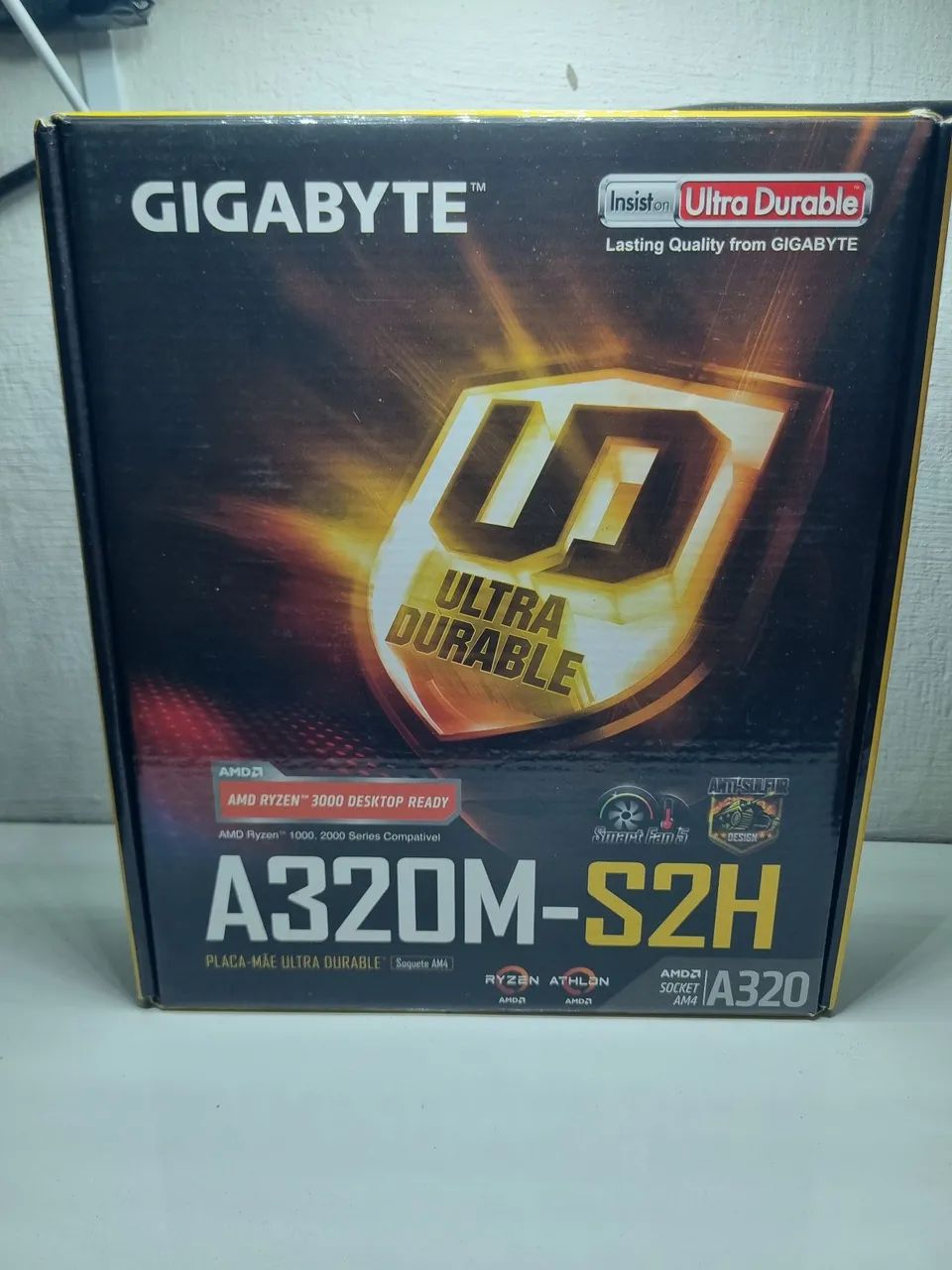Placa mãe AM4 Gigabyte A320M-S2H
