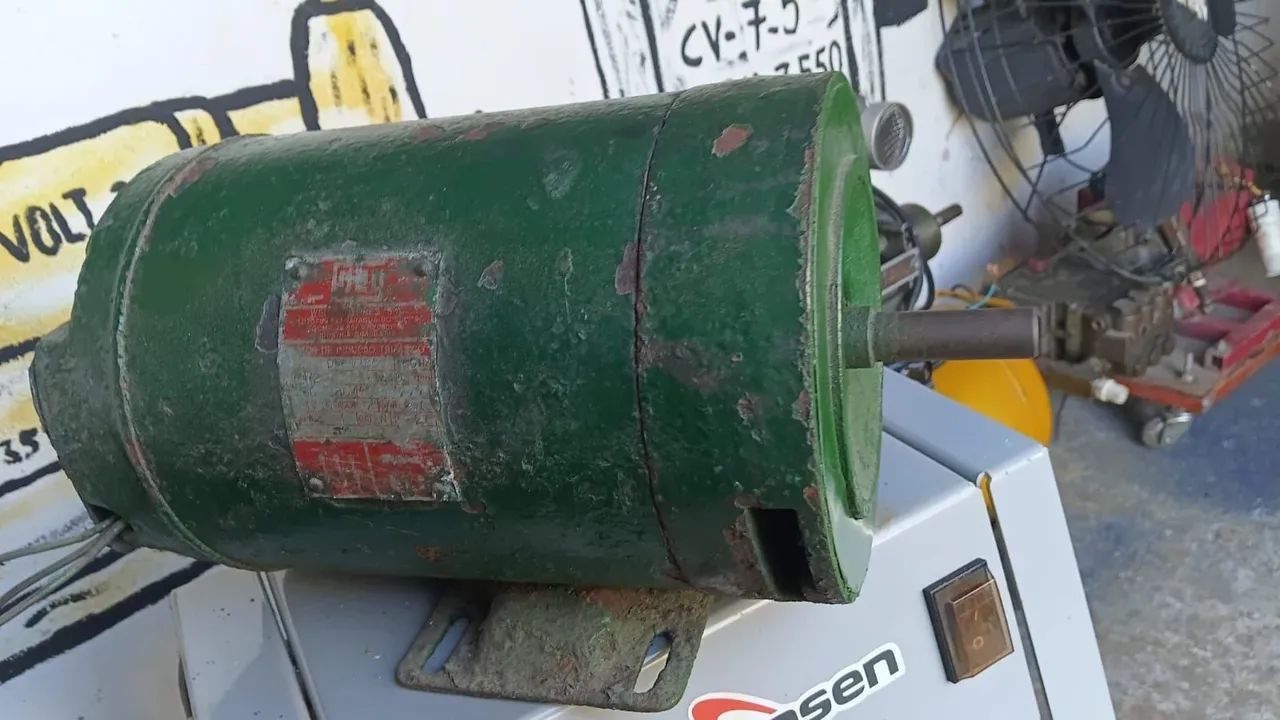 Motor