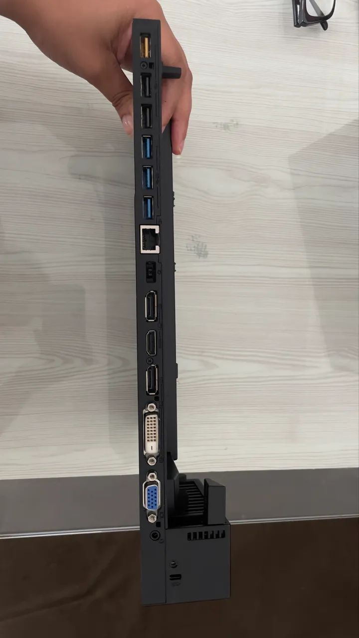 Dock Station Lenovo ThinkPad Ultra (Modelo Type 40A2) - Foto 2