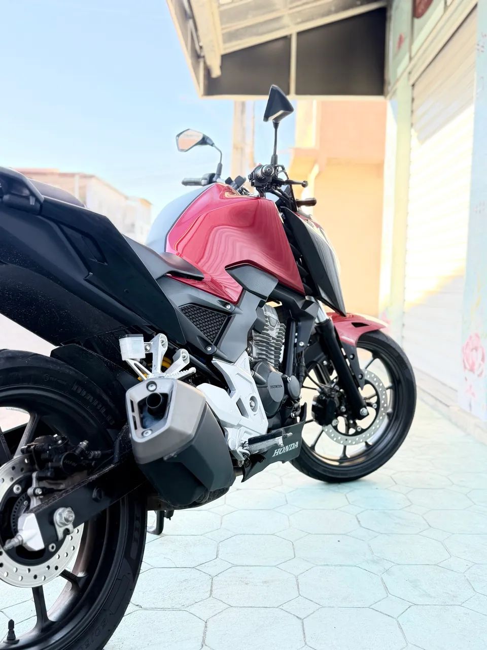 CB 300f Vermelha  - Foto 4