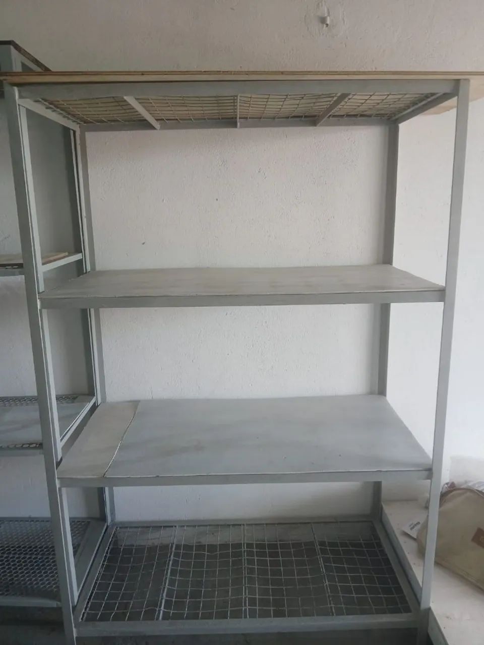Estantes de Ferro - Foto 2