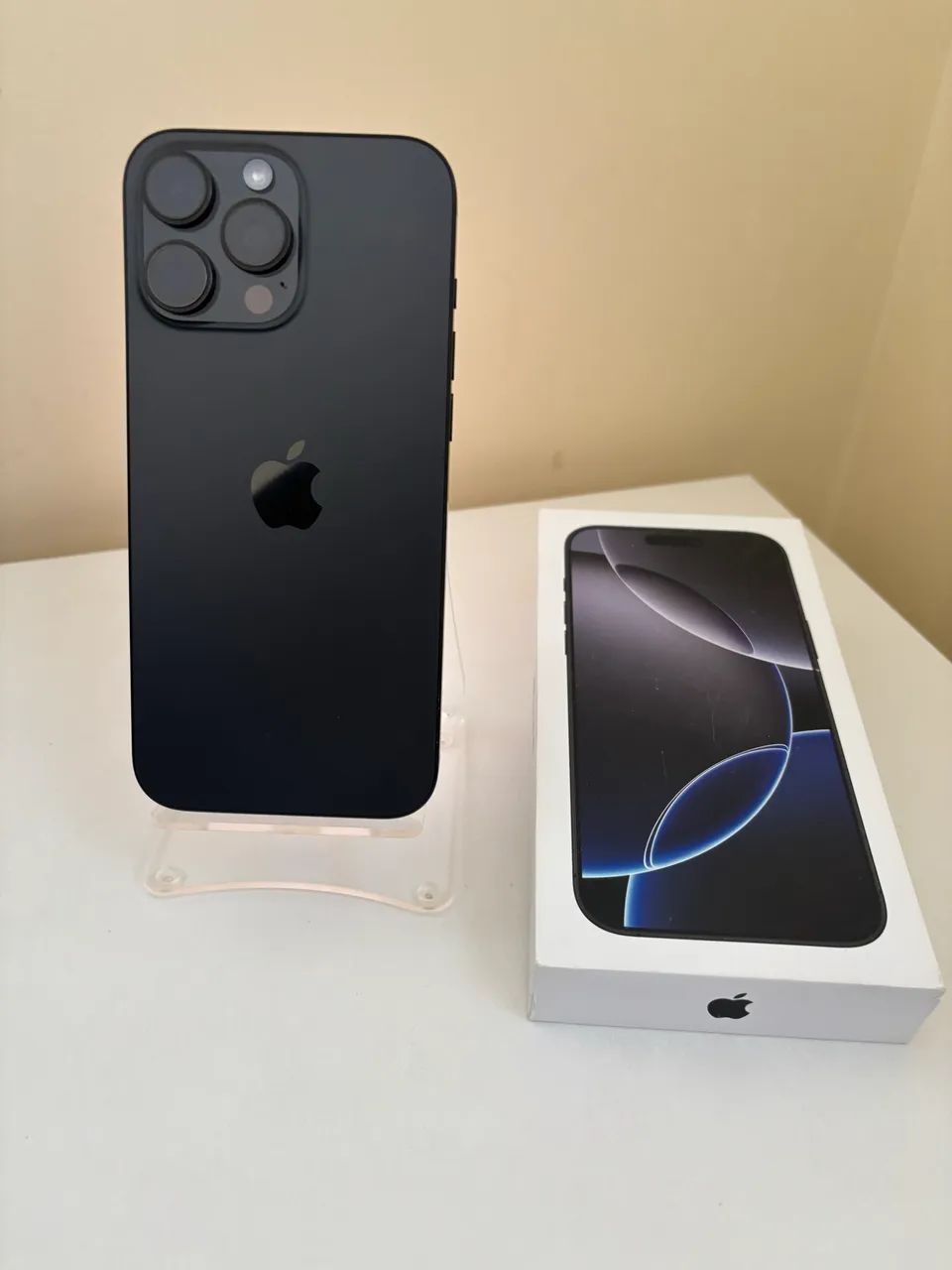 iPhone 16 Pro Max 256Gb