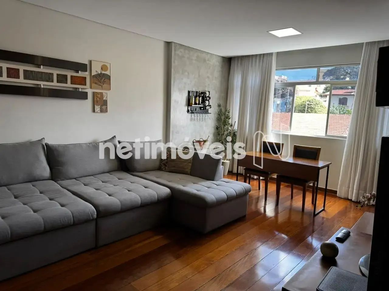 Apartamento a venda com 4 quartos e 2 vagas