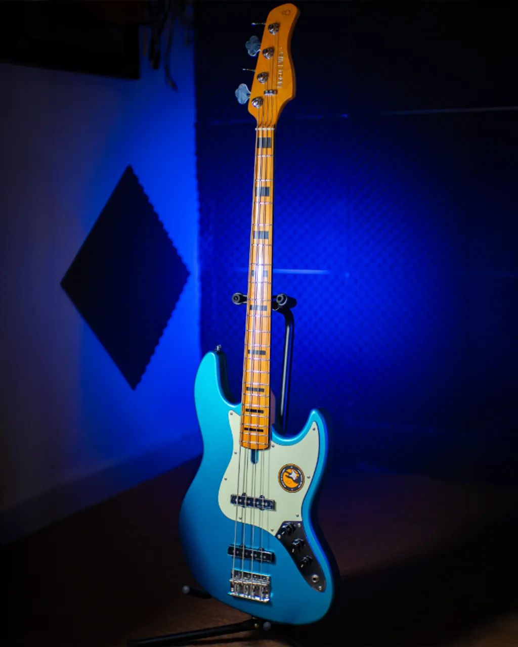 Baixo Sire Marcus Miller V5 4 Cordas