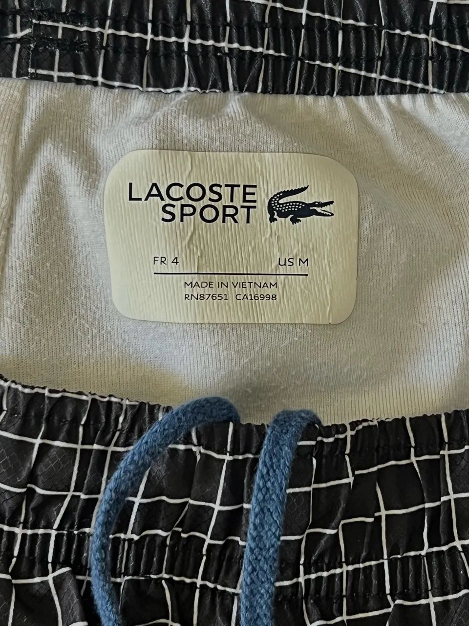 Bermuda Lacoste ORIGINAL  - Foto 2