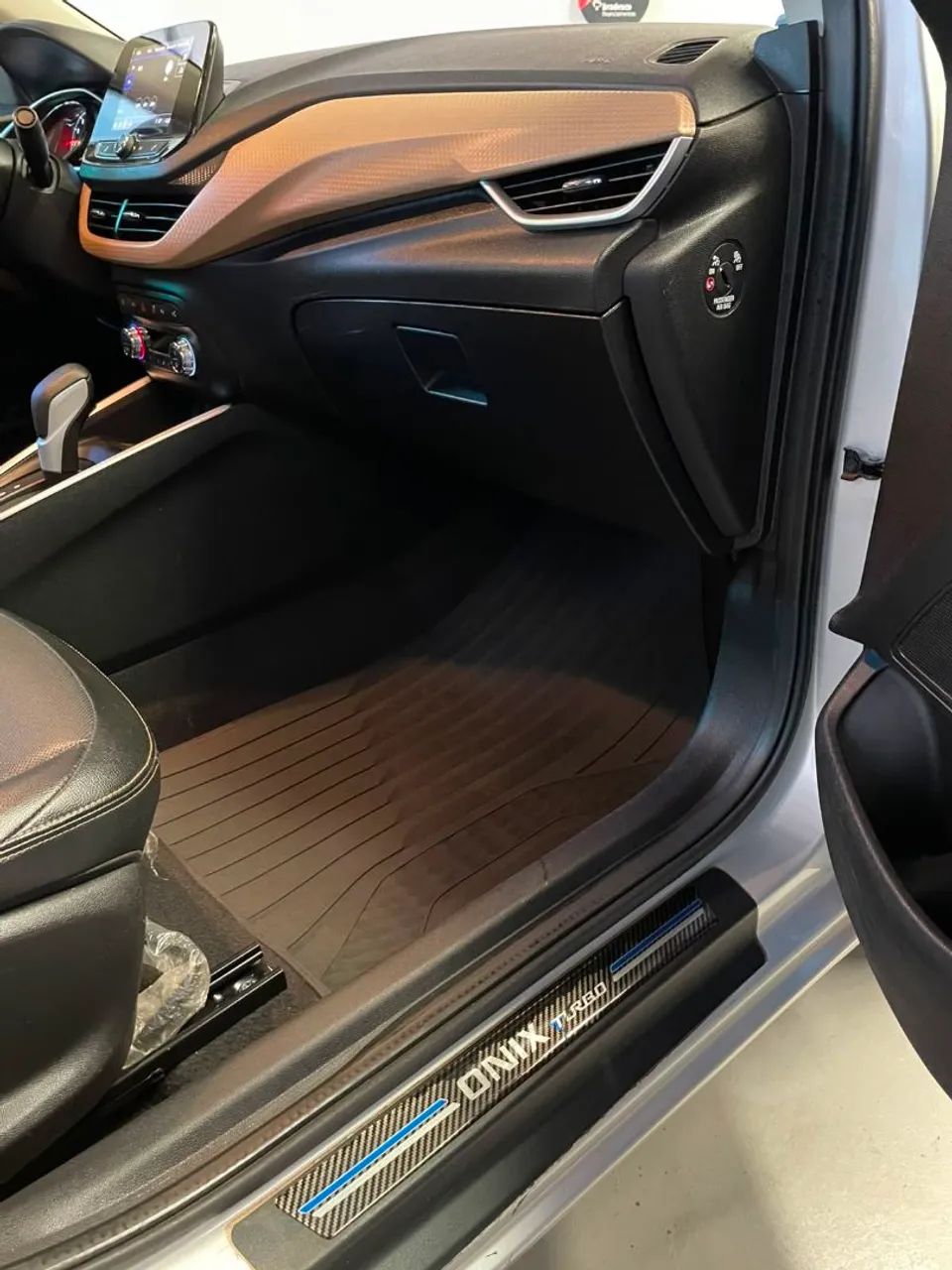 Chevrolet Onix Plus Premier 2 2020 - Foto 5