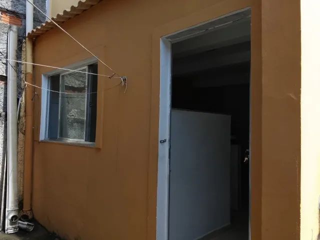 Alugo Casa no Rocha 