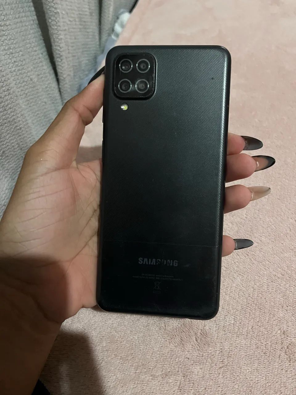 Samsung Galaxy A12.