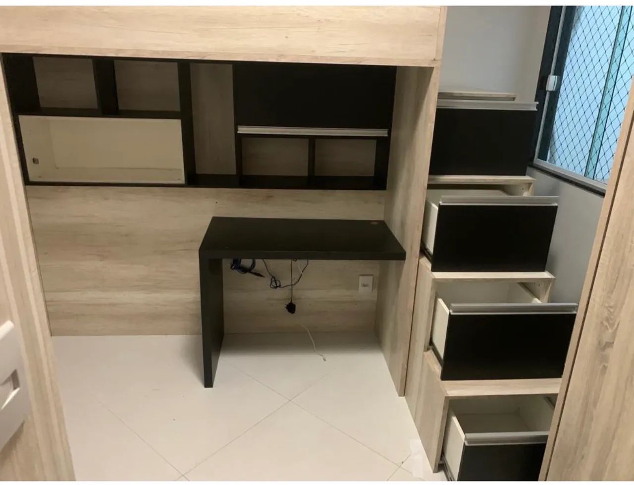 Cama alta com escrivaninha e ninchos 100% MDF - Foto 4