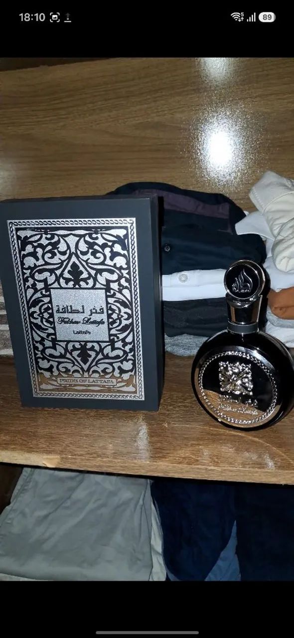 Fakhar black