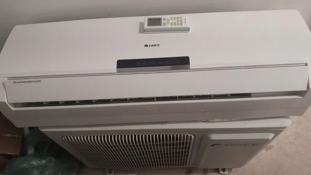 Ar condicionado 12 mil Btus ja com instalação 