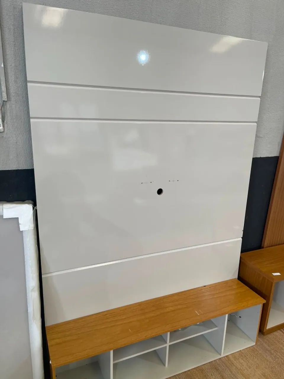 PAINEL PARA TV + RACK 2,20M - R$ 399,99 À VISTA | OUTLET DA REMAR LONDRINA - Foto 2
