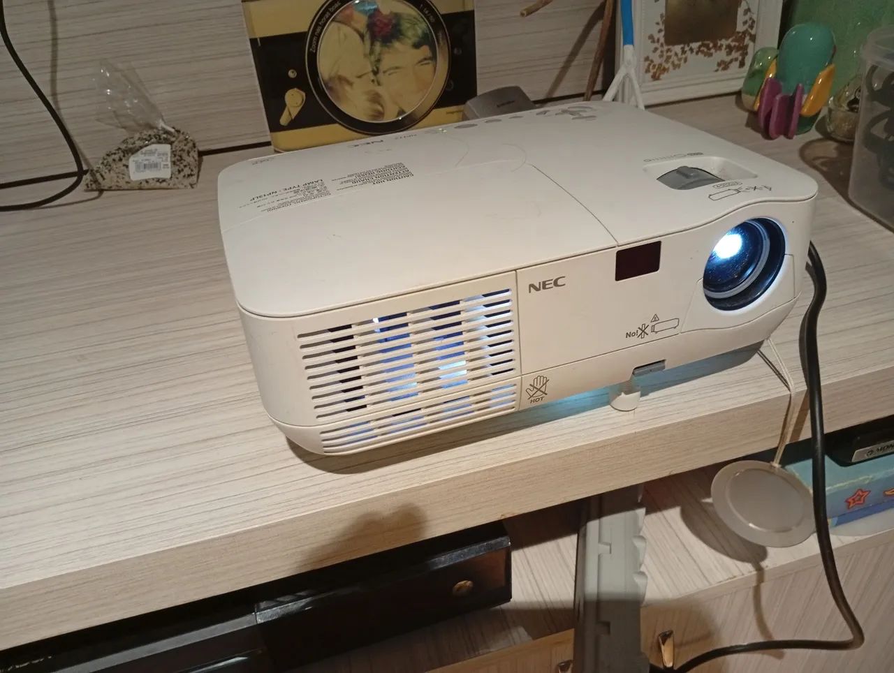 Projetor NEC NP115 - 2500 ANSI lúmens - Foto 3