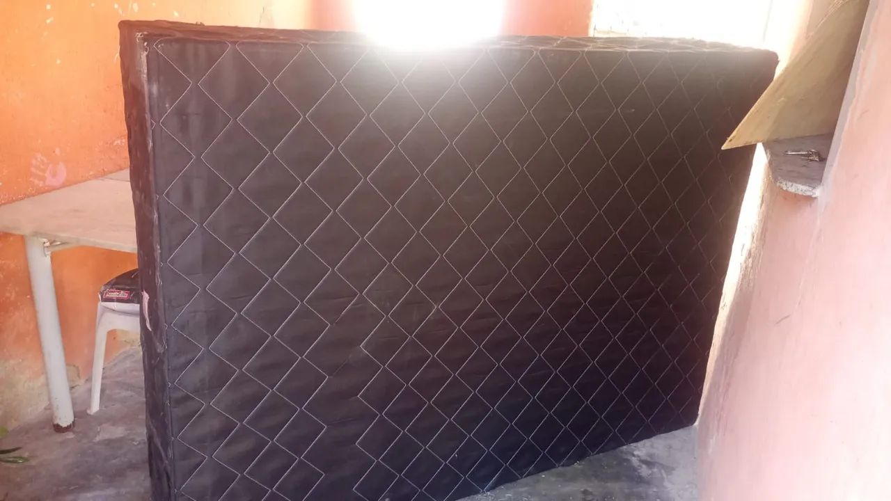 Vendo cama de casal 