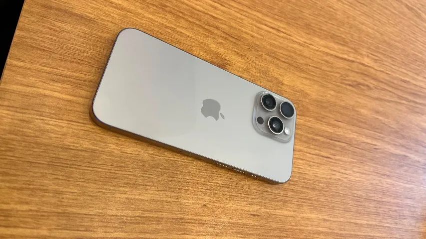 iPhone 16 pro Max, 100% bateria  - Foto 3