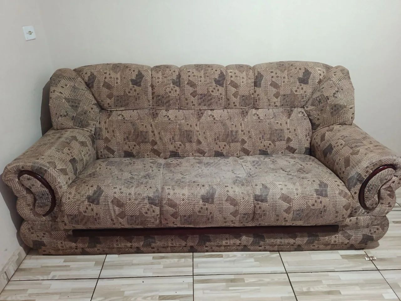 Vendo sofá dois e 3 lugares