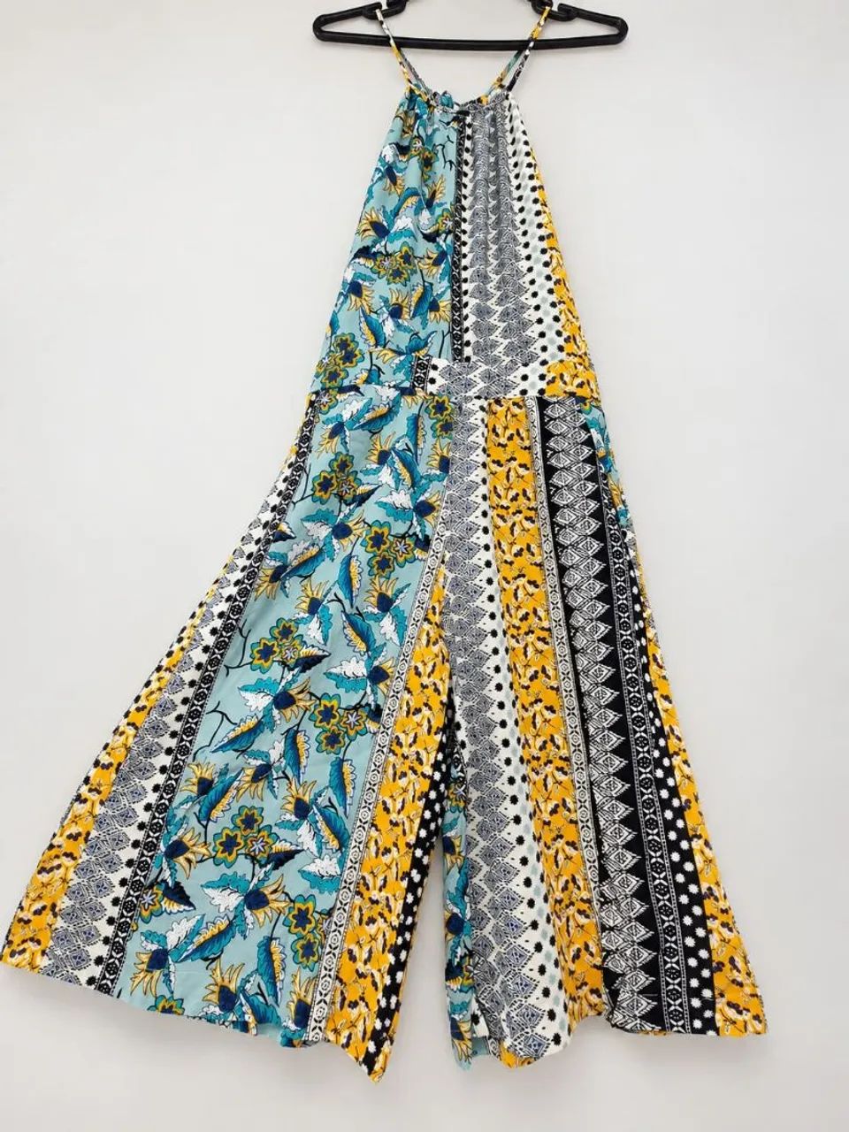 Macacão de Viscose Estampado 
