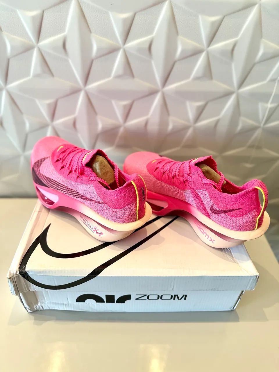 Nike AlphaFly Zoom 3 -Tamanho 38 - Foto 4