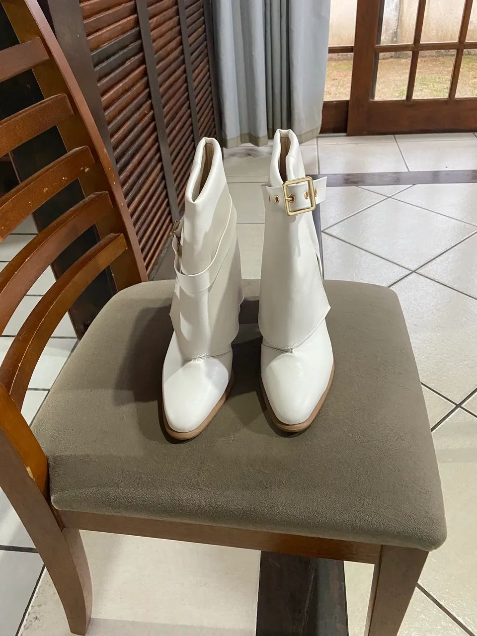 Botas femininas - Foto 3