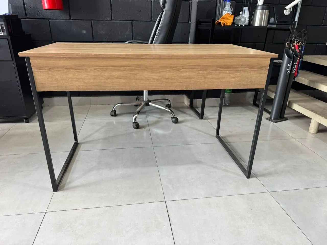 Mesa escritório 0,60 x 1,20 - Foto 5