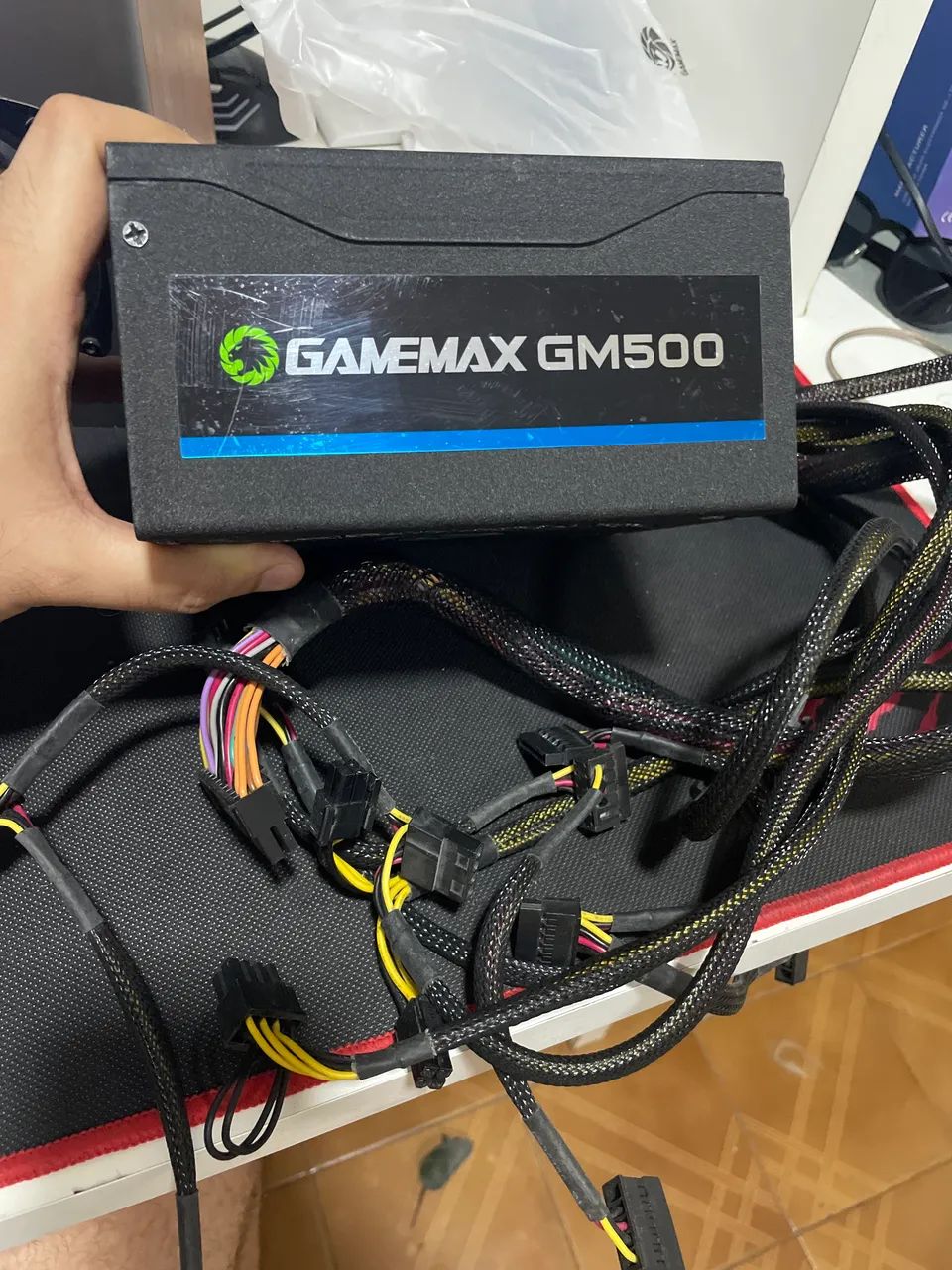 FONTE 500w - GAMEMAX - 80 PLUS