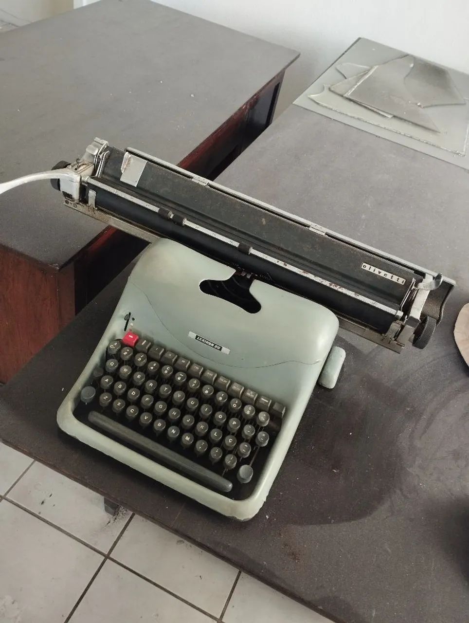 Maquina de escrever - Foto 2