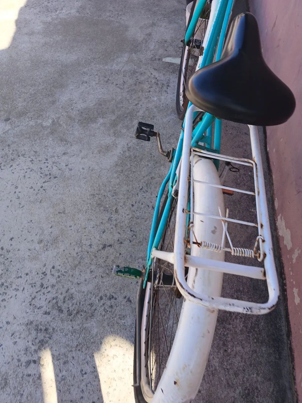 Vende se uma bicicleta  - Foto 4