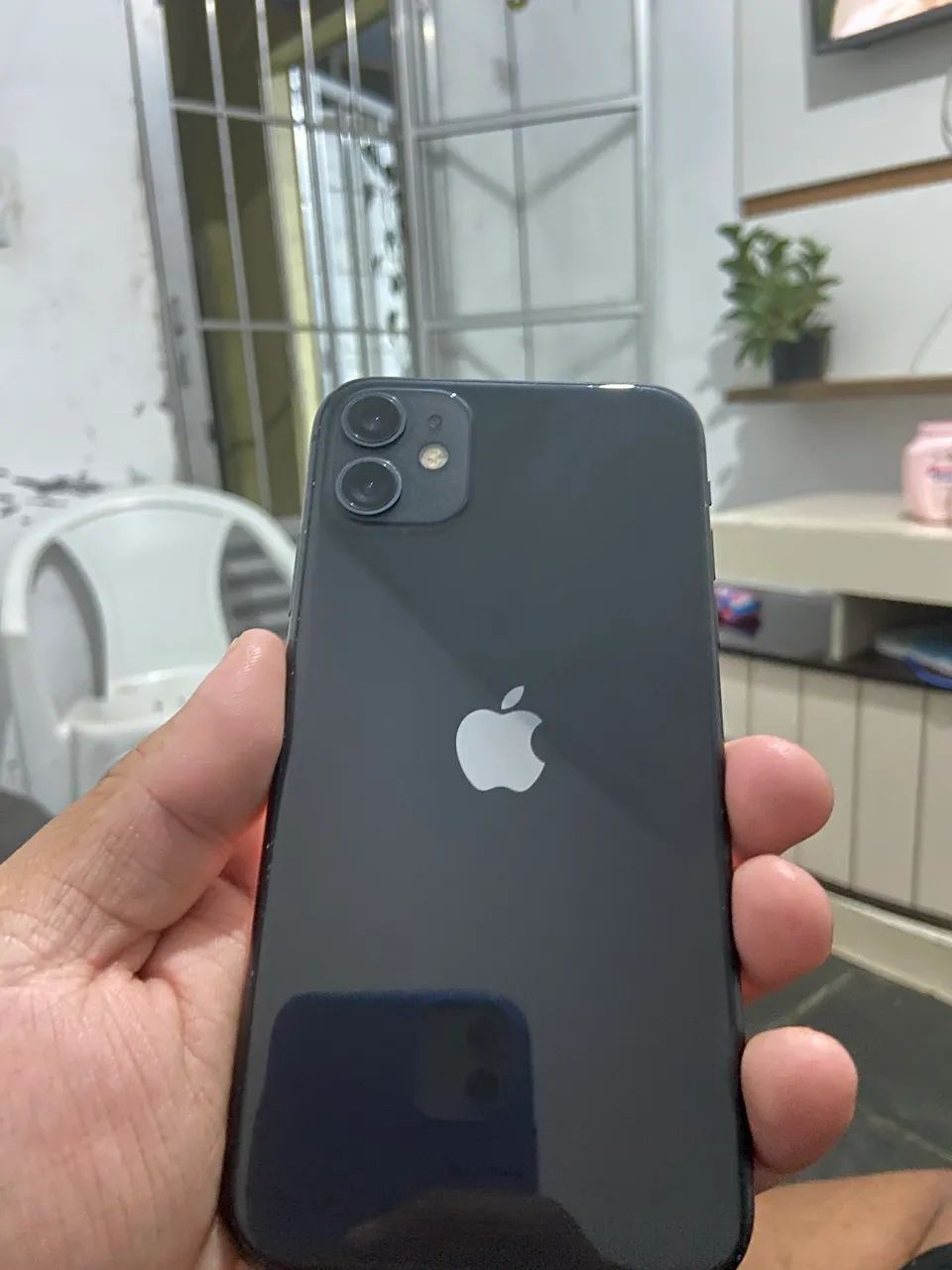 VENDO IPHONE 11 - 64 GB - Foto 2
