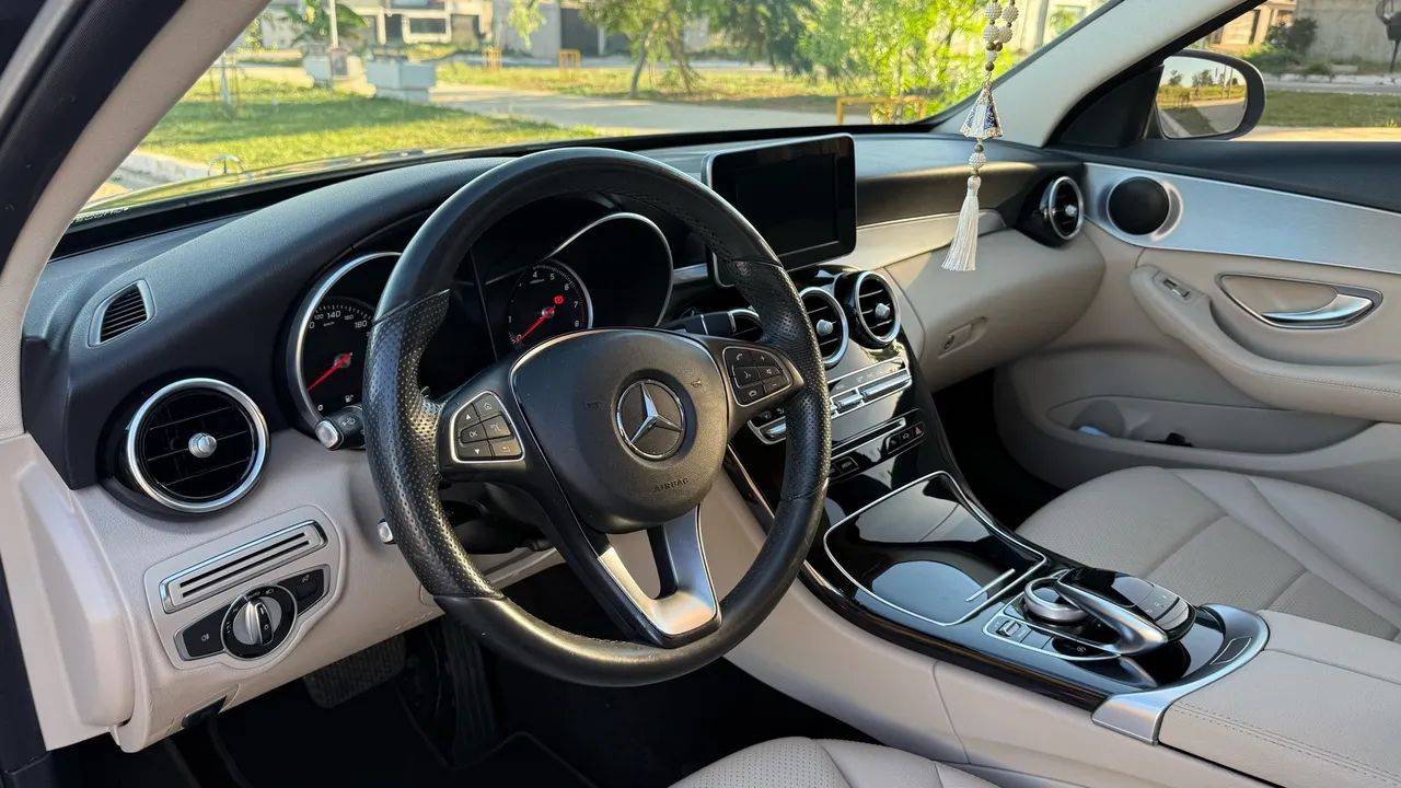 Mercedes-Benz C-180 1.6 Turbo 16v/flex 16V Aut. 2016