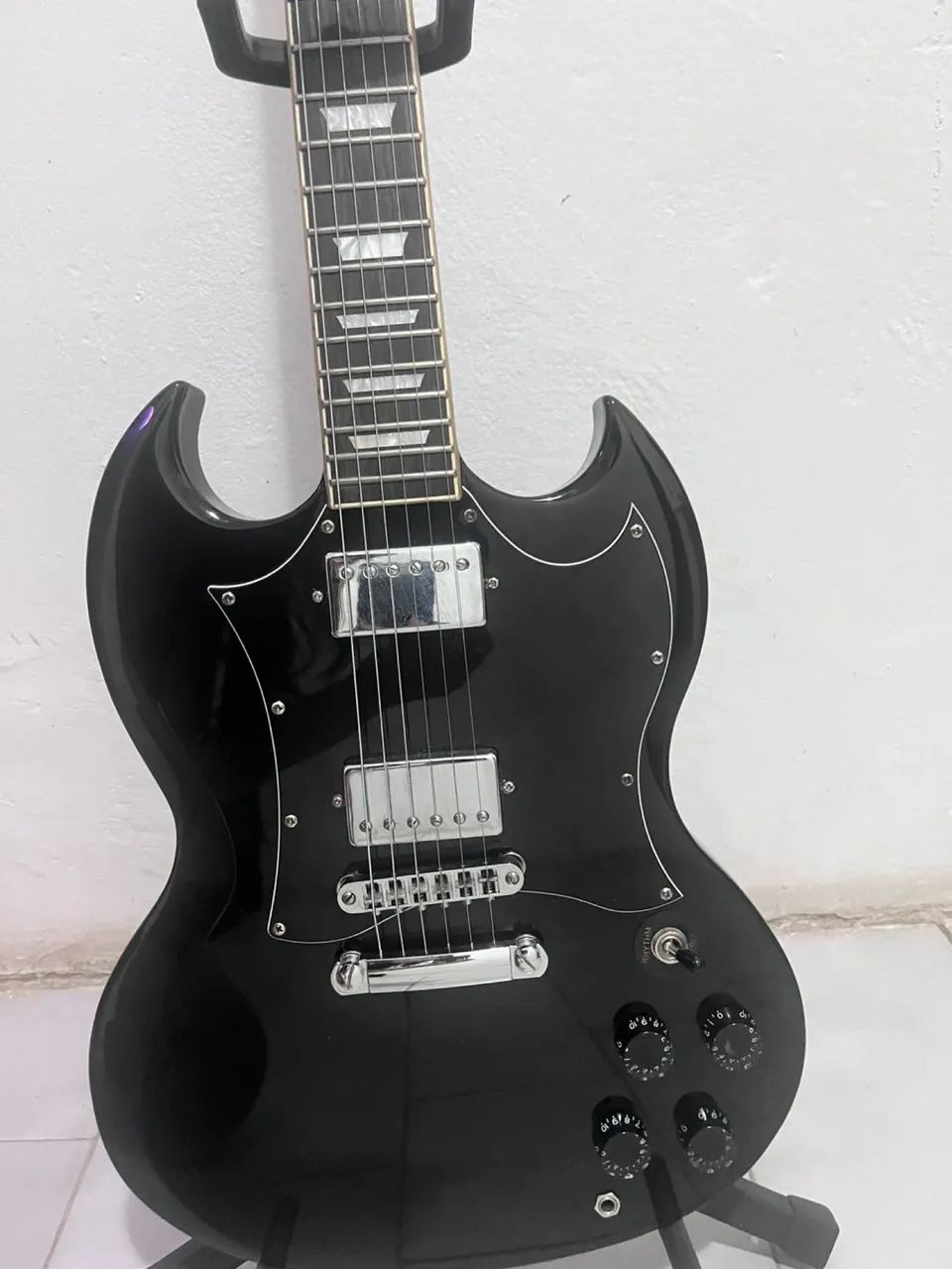 GUITARRA SG MICHAEL PRETA - Foto 2