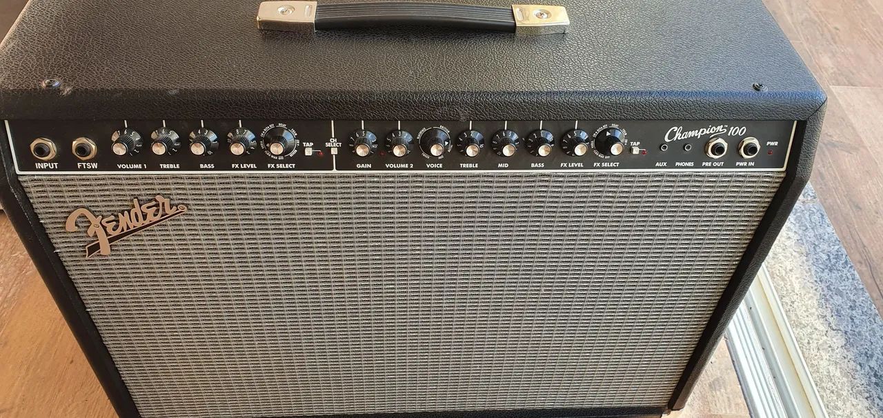 Fender Champion 100