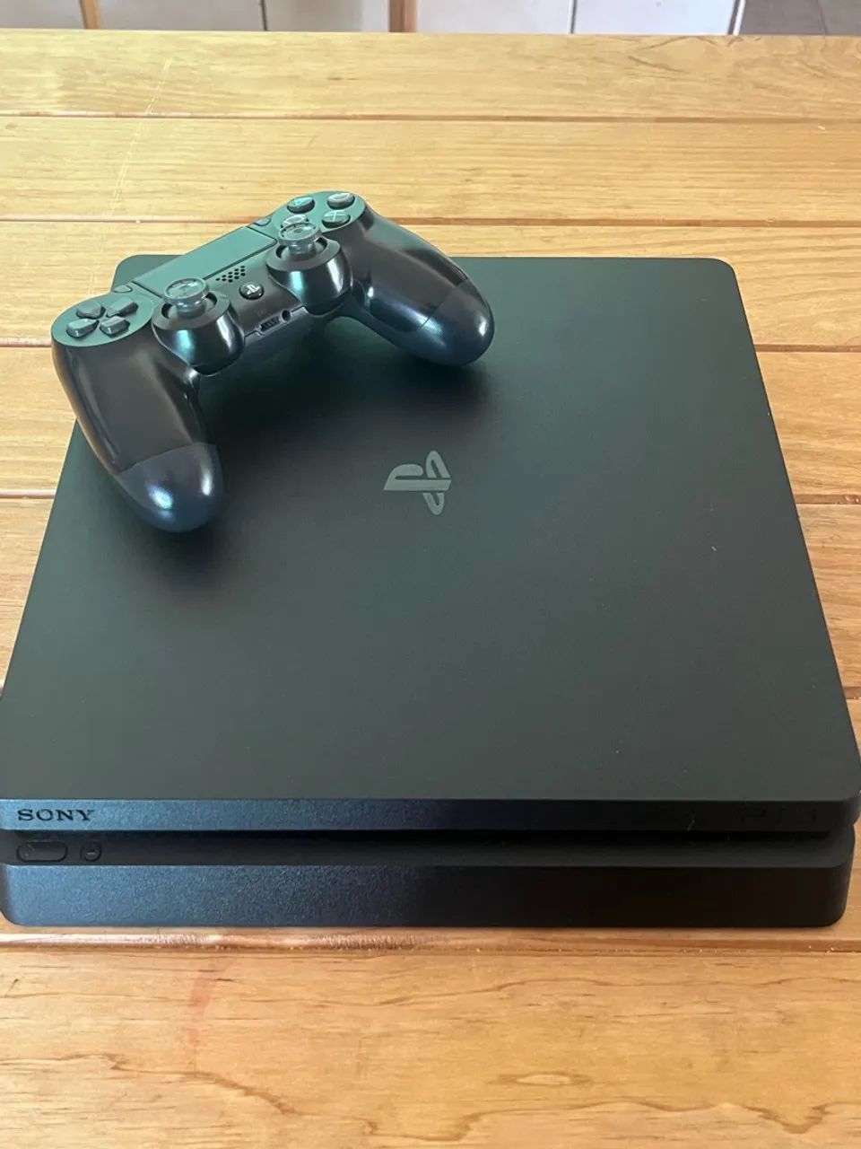 PS4 Slim 500gb + 4 jogos  - Foto 3