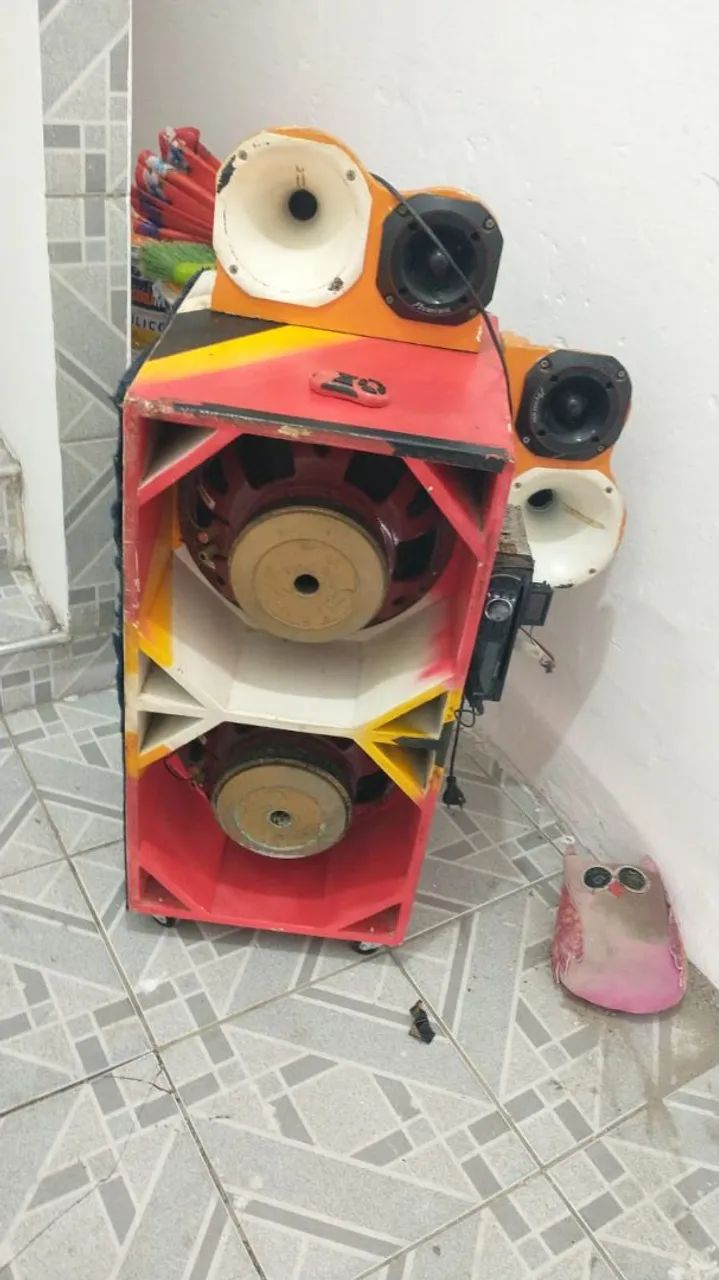 Caixa automotivo 