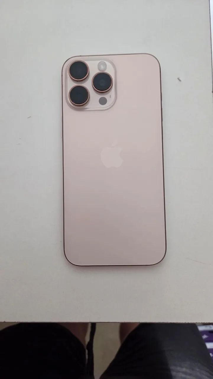 iphone 16 pro max  - Foto 2