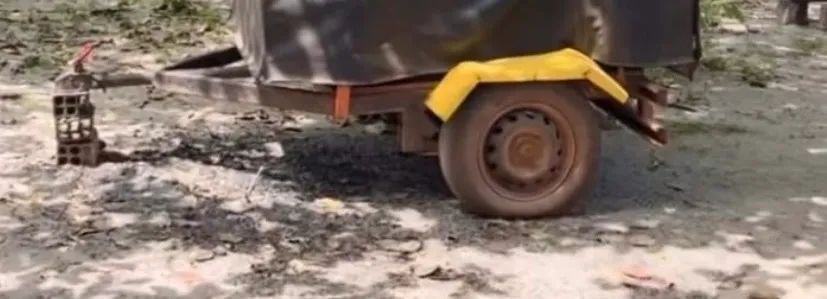 CARROCINHA DE 1 EIXO